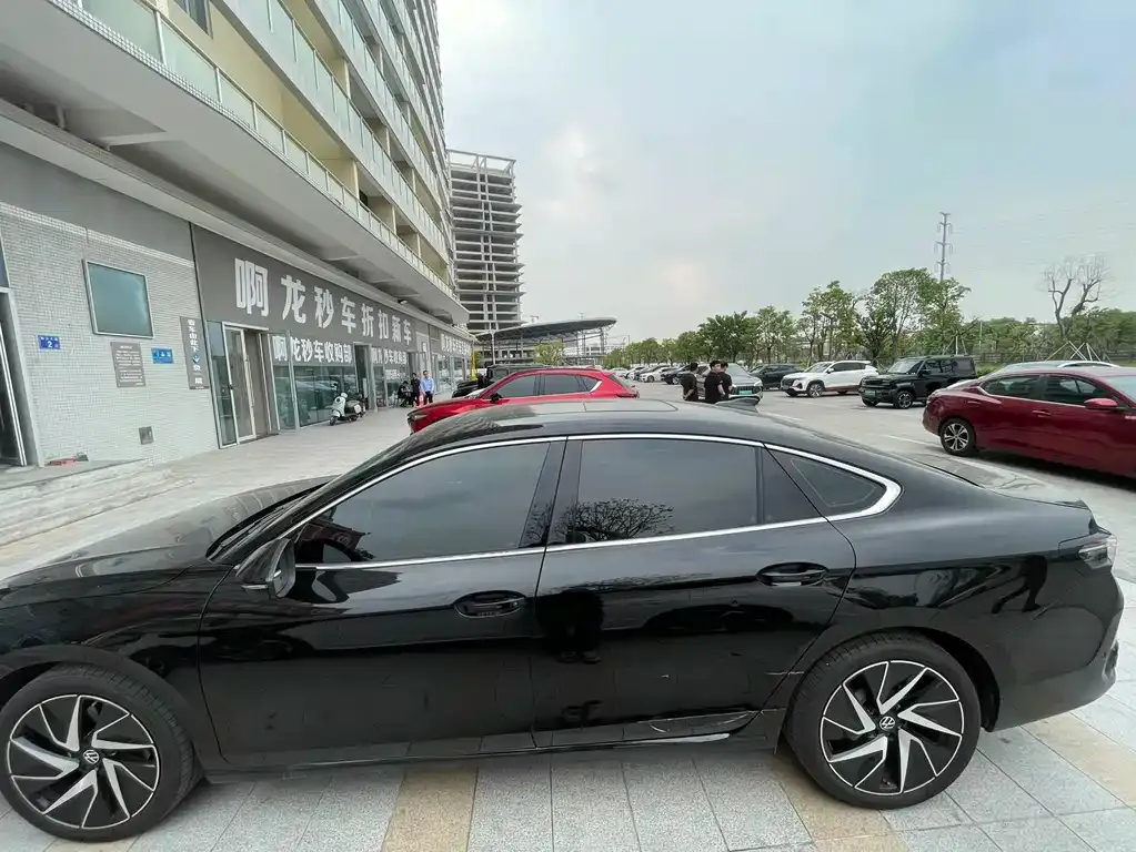 Volkswagen Magotan 2025 из CN, фото 4