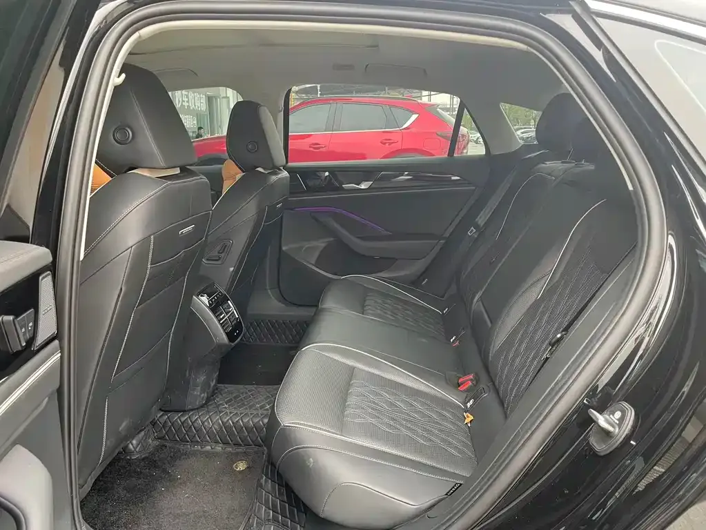 Volkswagen Magotan 2025 из CN, фото 5