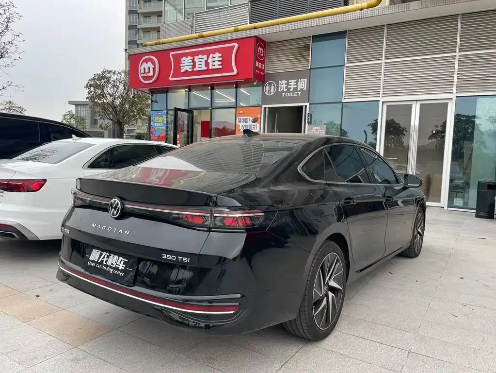 Volkswagen Magotan 2025 из CN, фото 8
