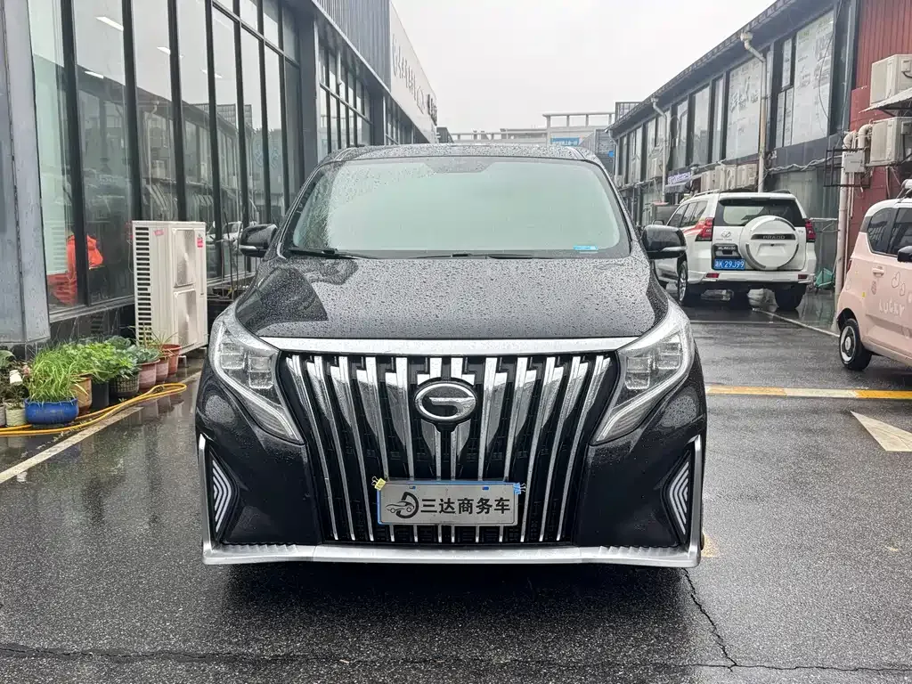 GAC Motor Trumpchi M8 — фото 6