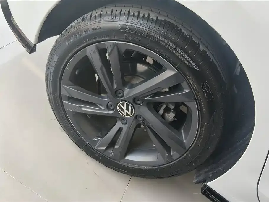 Volkswagen Golf 2021 из CN, фото 7
