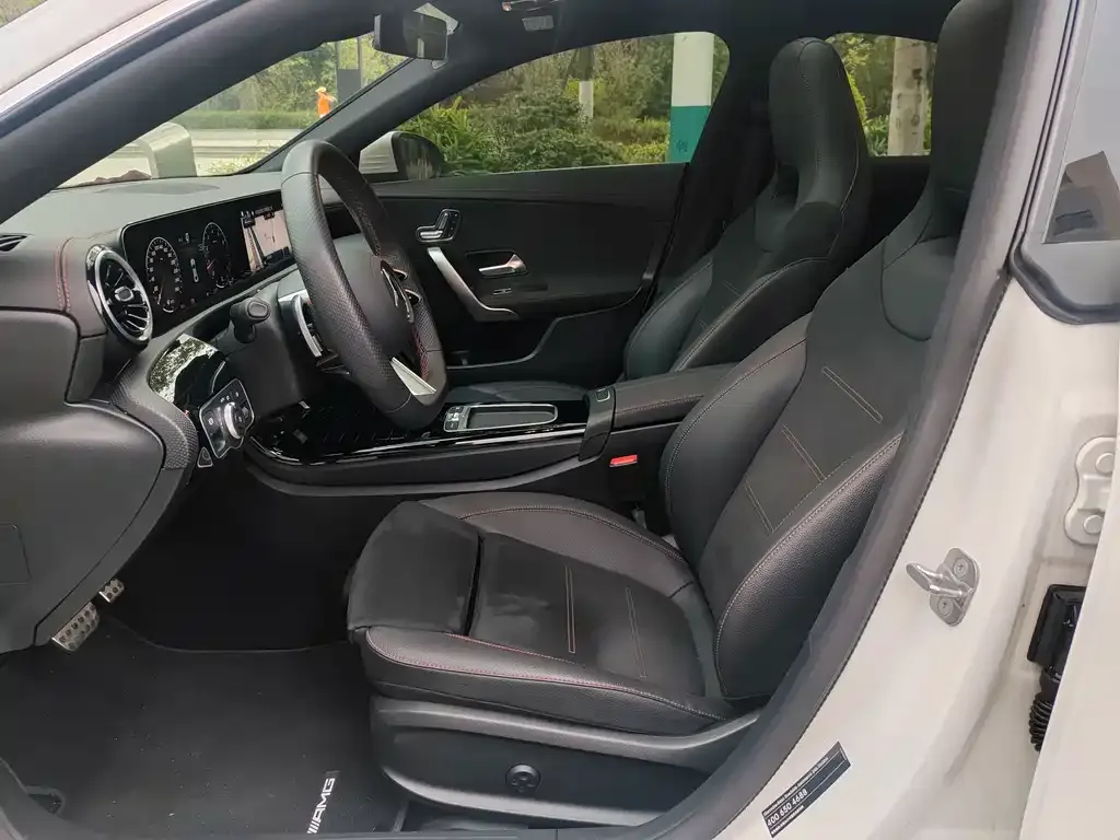 Mercedes-Benz CLA (Import) 2025 из CN, фото 5