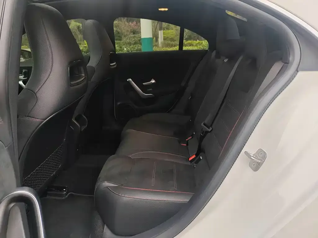 Mercedes-Benz CLA (Import) 2025 из CN, фото 2