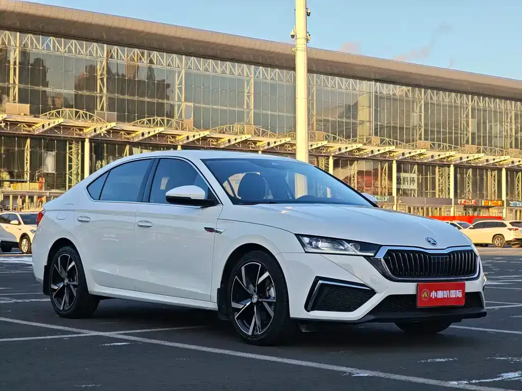 Skoda Octavia 2021 из CN, фото 10