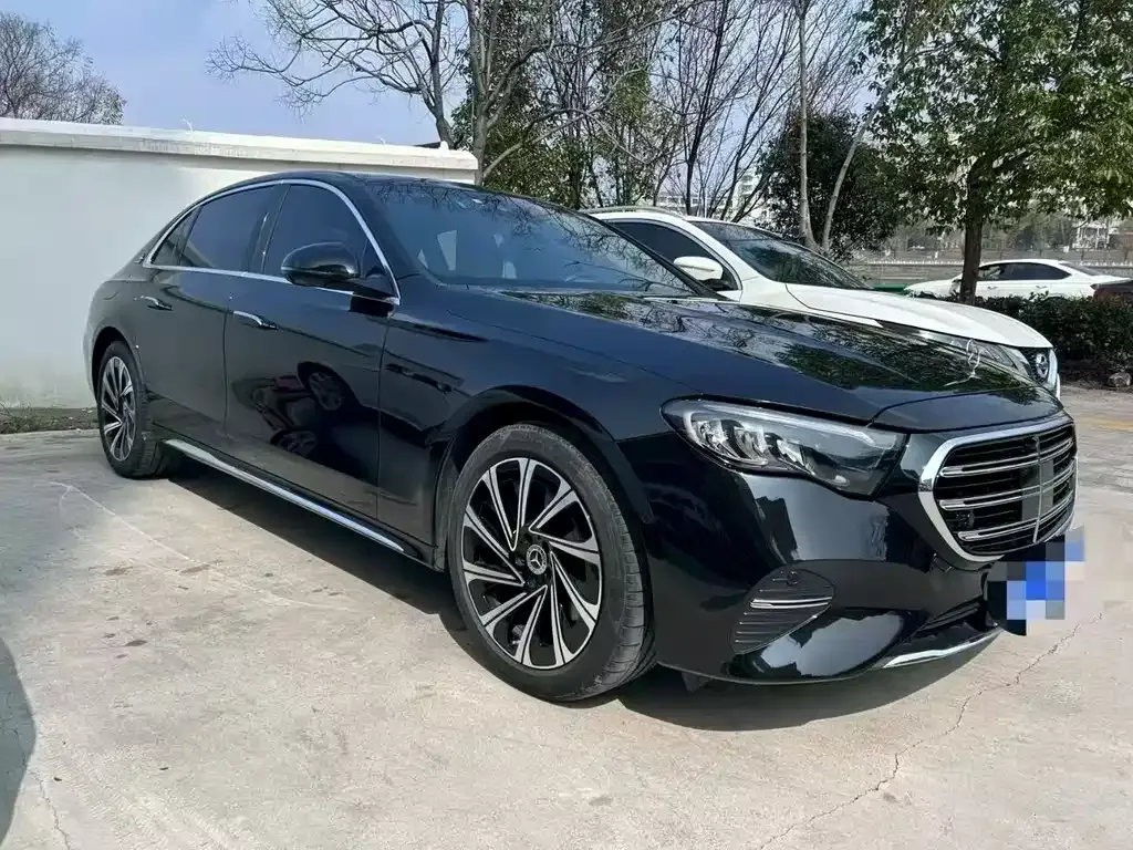 Mercedes-Benz E-Class 2024 из CN, фото 5