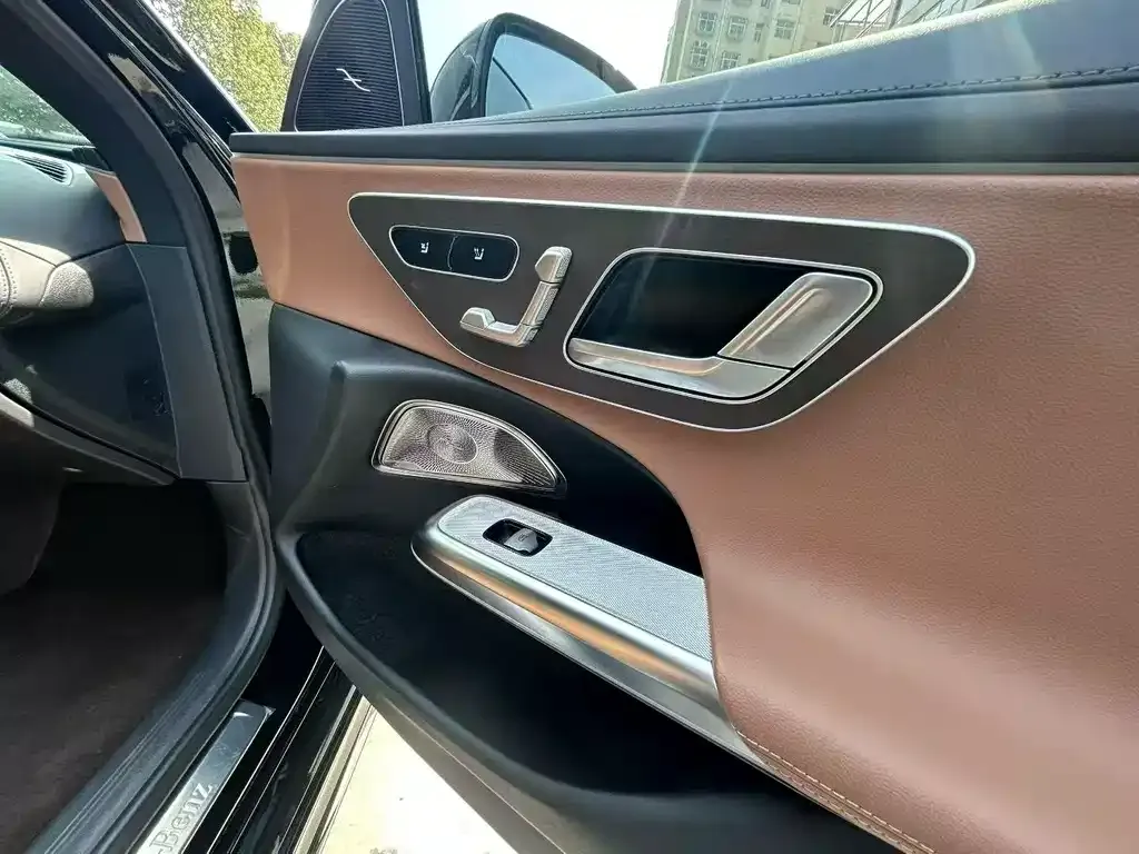 Mercedes-Benz E-Class 2024 из CN, фото 8