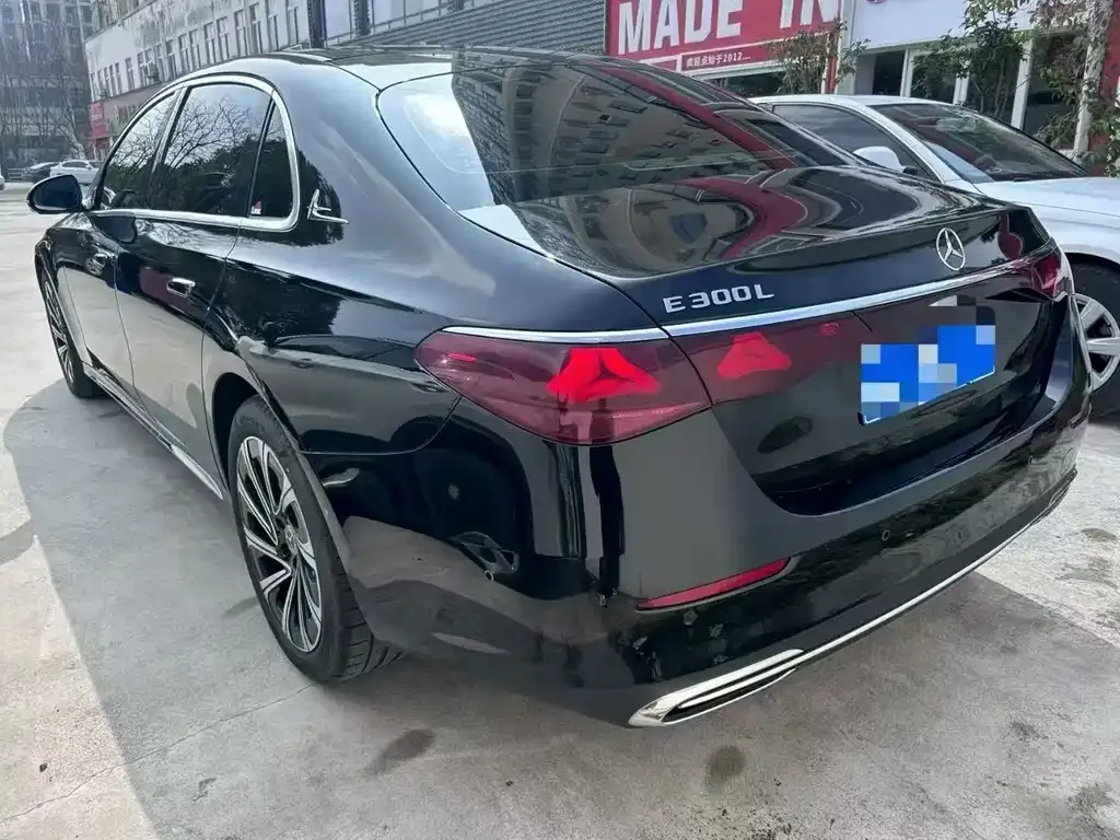 Mercedes-Benz E-Class 2024 из CN, фото 7