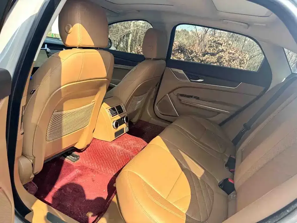 Jaguar XFL 2024 из CN, фото 7