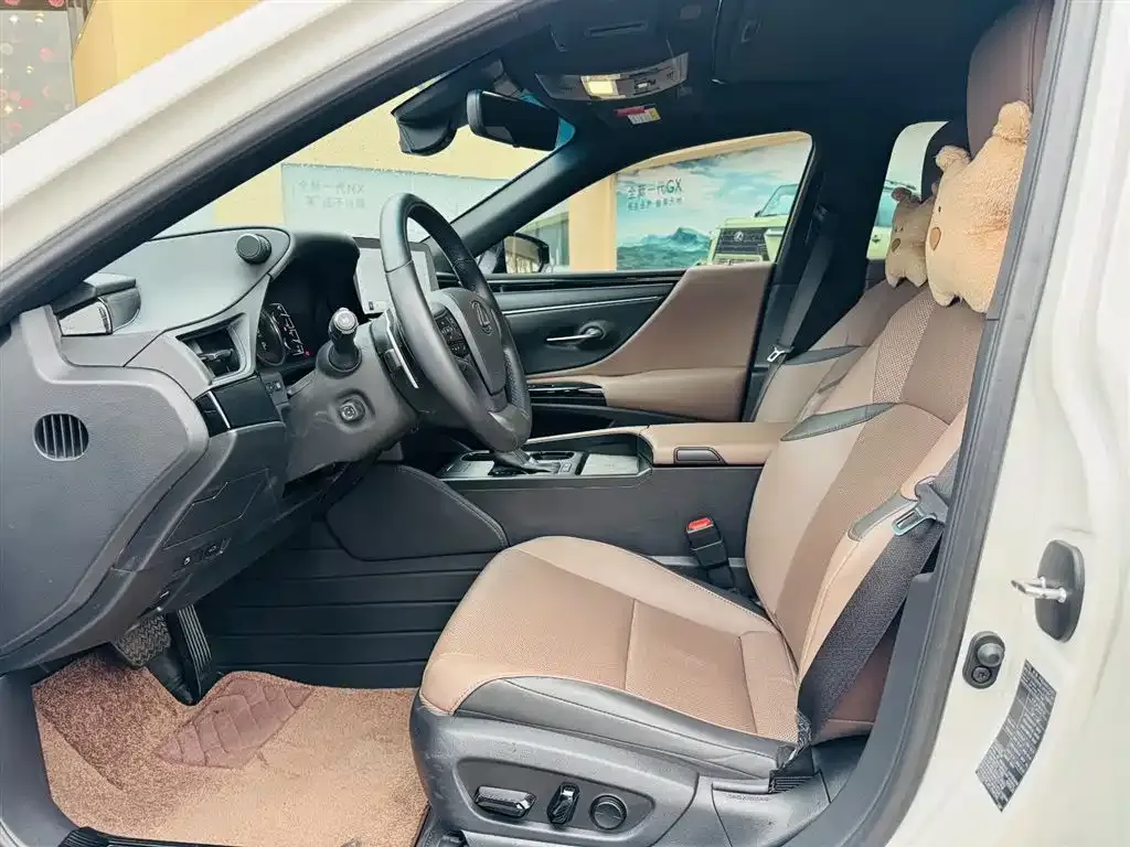Lexus ES 2023 из CN, фото 8