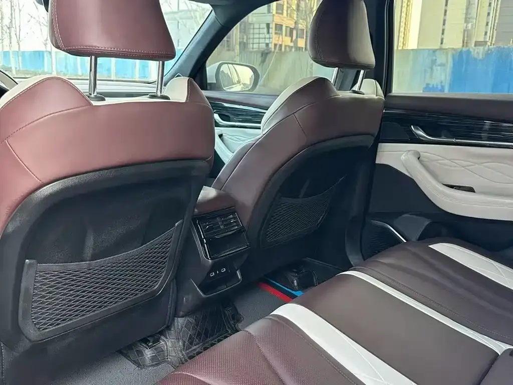 Geely Xingyue L 2023 из CN, фото 4