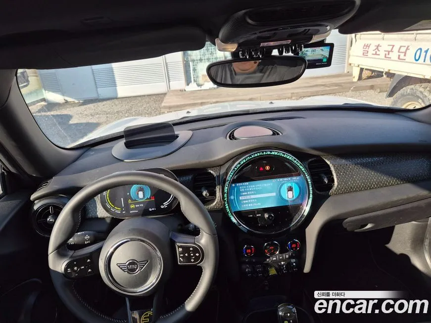 Mini Cooper 2023 из KR, фото 2