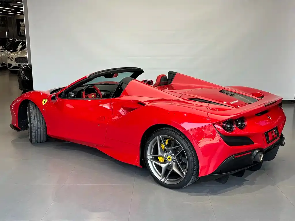 Ferrari F8 2021 из CN, фото 6