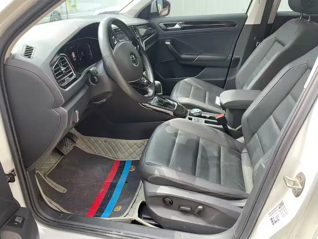 Volkswagen T-Roc 2022 из CN, фото 8