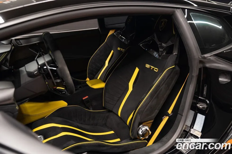 Lamborghini Huracan 2023 из KR, фото 4