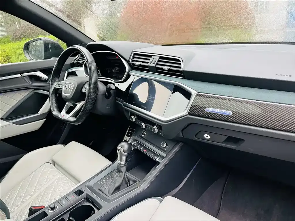 Audi Q3 Sportback 2023 из CN, фото 7