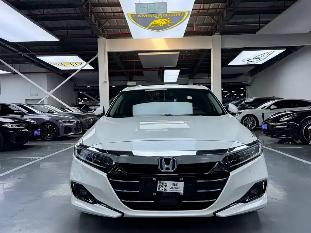 Honda Accord — фото 6