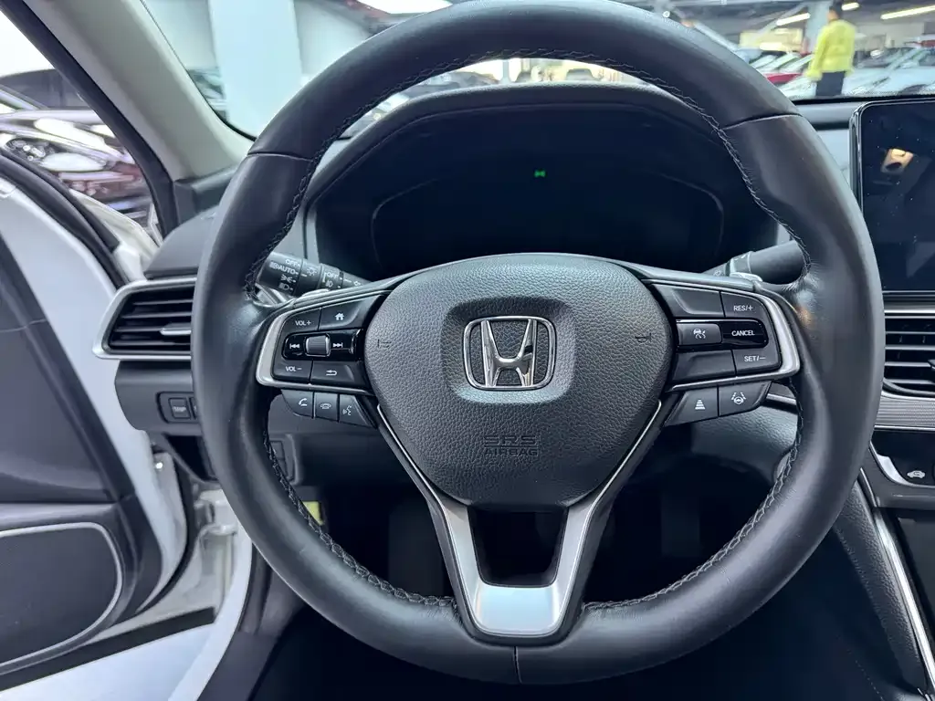 Honda Accord — фото 5