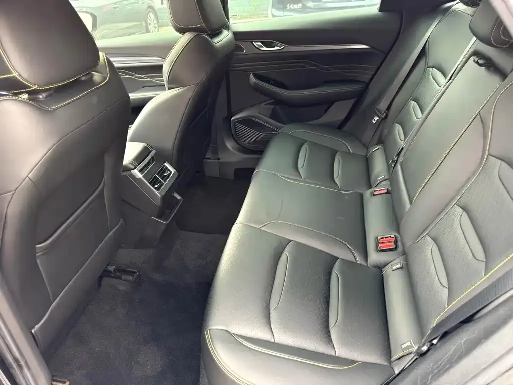Geely Xingrui 2023 из CN, фото 3