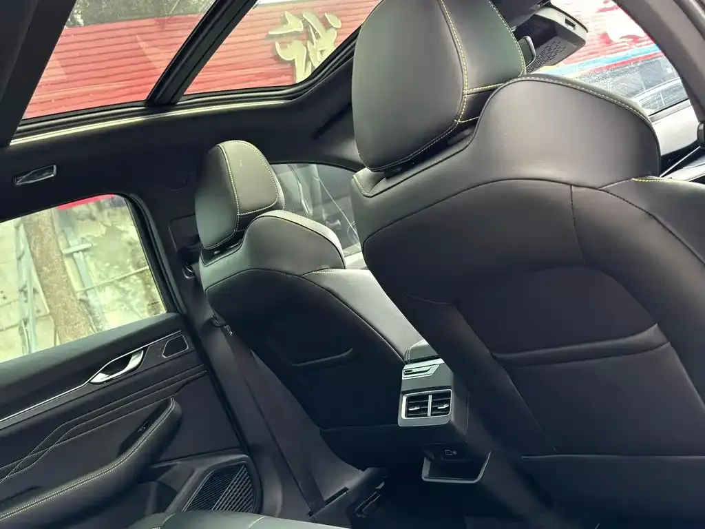 Geely Xingrui 2023 из CN, фото 2