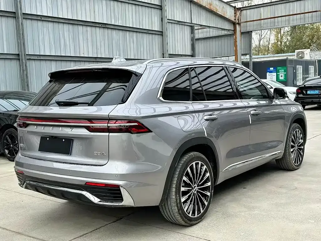 Geely Xingyue L — фото 3