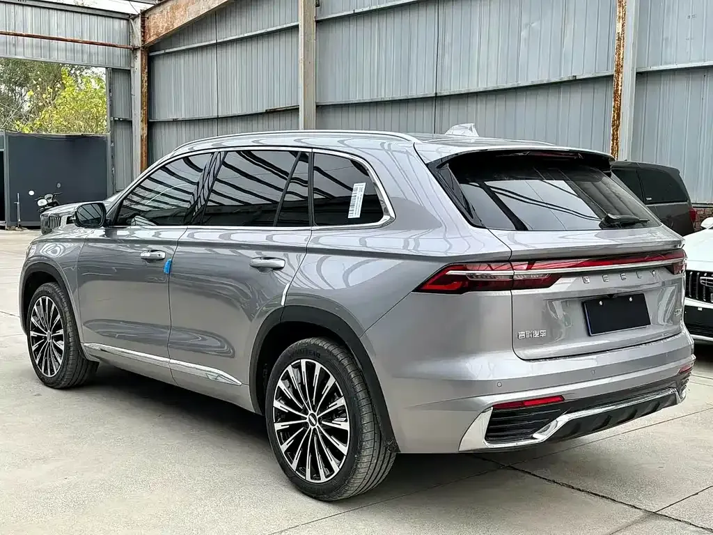 Geely Xingyue L — фото 6