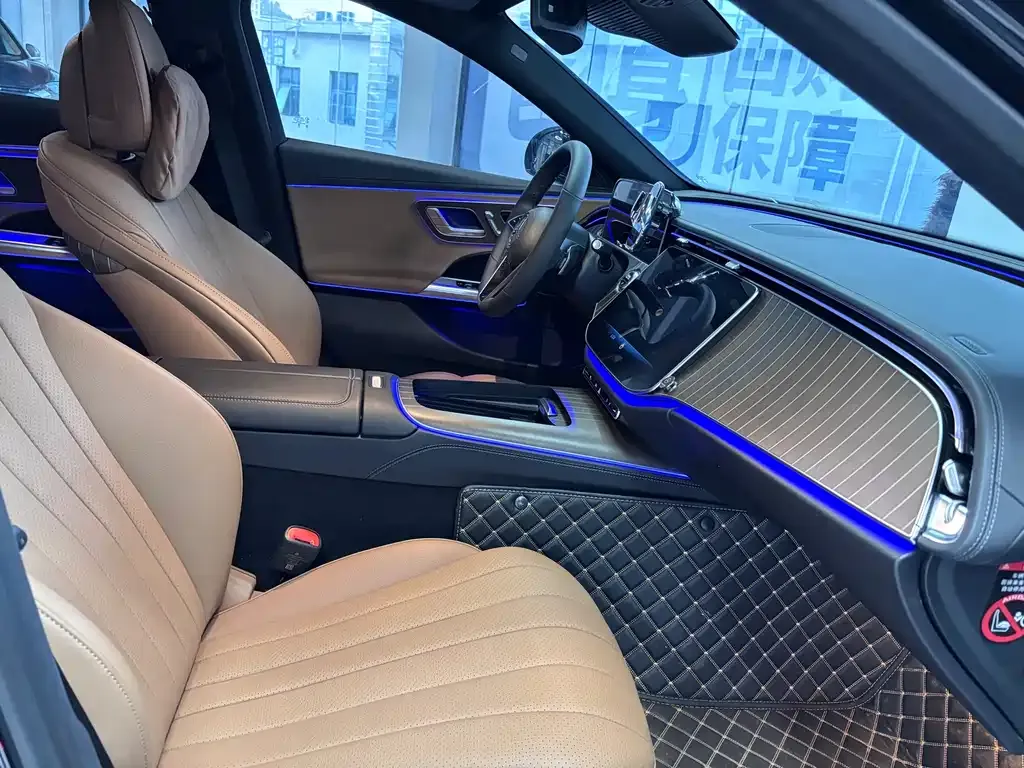 Mercedes-Benz E-Class 2024 из CN, фото 8