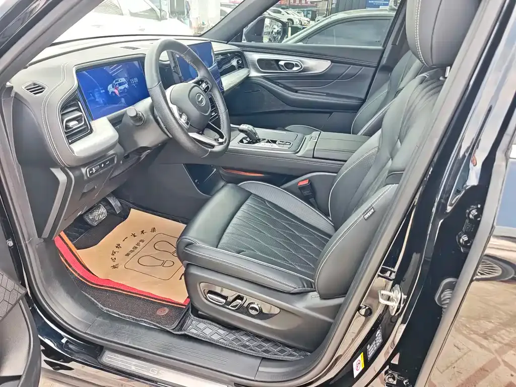 GAC Motor Trumpchi GS8 — фото 2