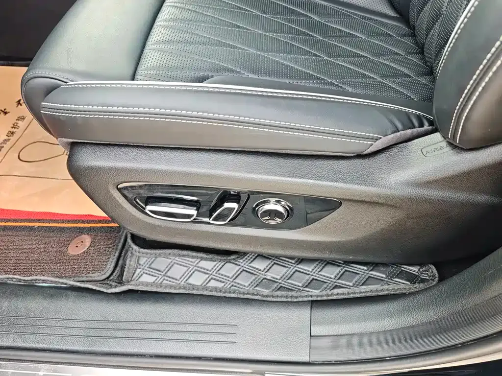 GAC Motor Trumpchi GS8 — фото 9