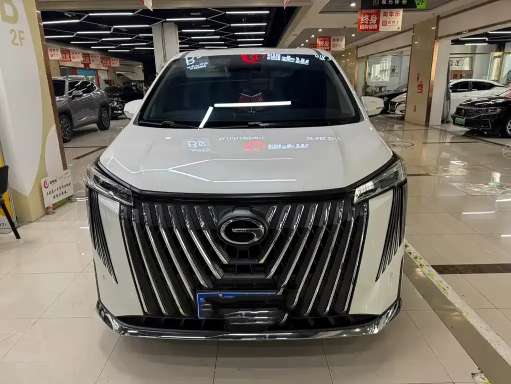 GAC Motor Trumpchi M8 — фото 10
