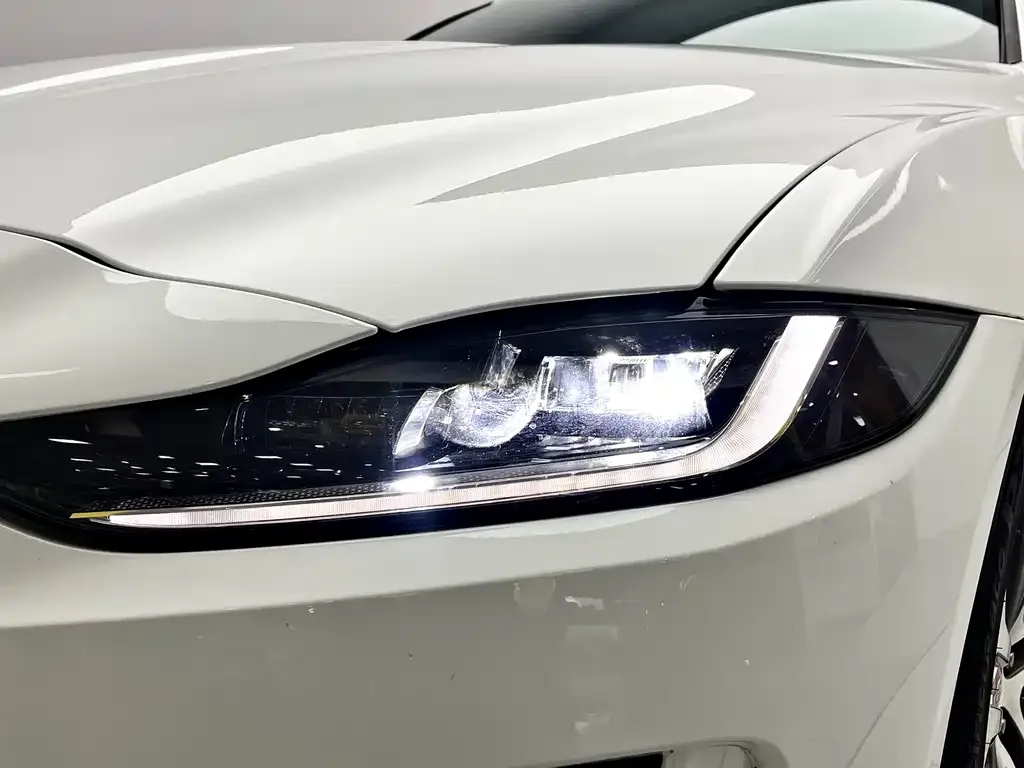 Jaguar XEL 2022 из CN, фото 6