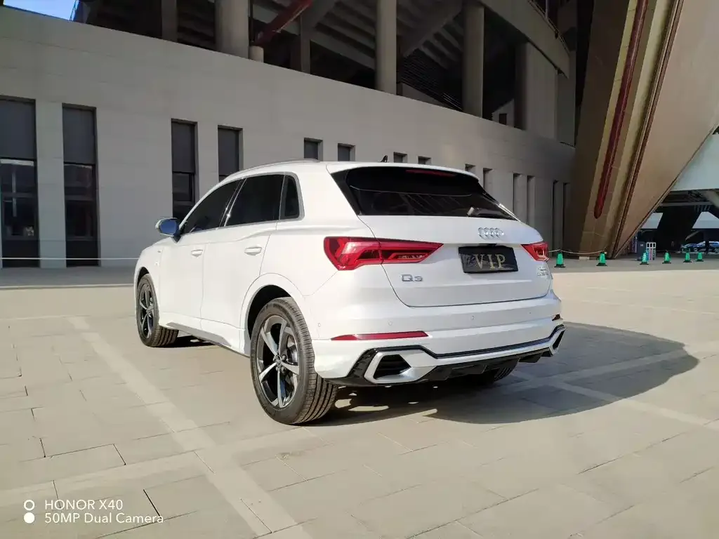 Audi Q3 2025 из CN, фото 3