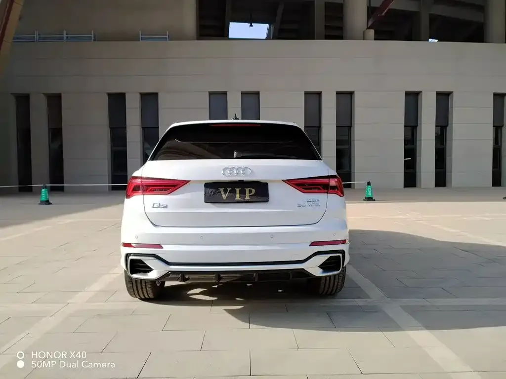 Audi Q3 2025 из CN, фото 2