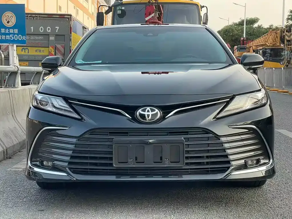 Toyota Camry 2023 из CN, фото 10