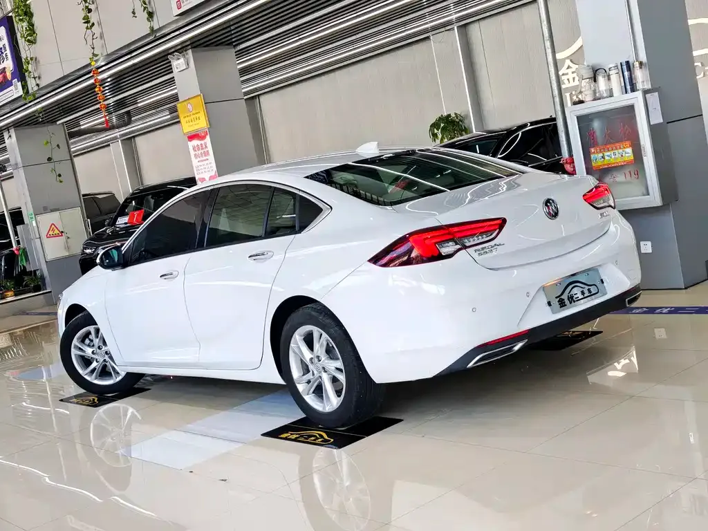 Buick Regal 2021 из CN, фото 3