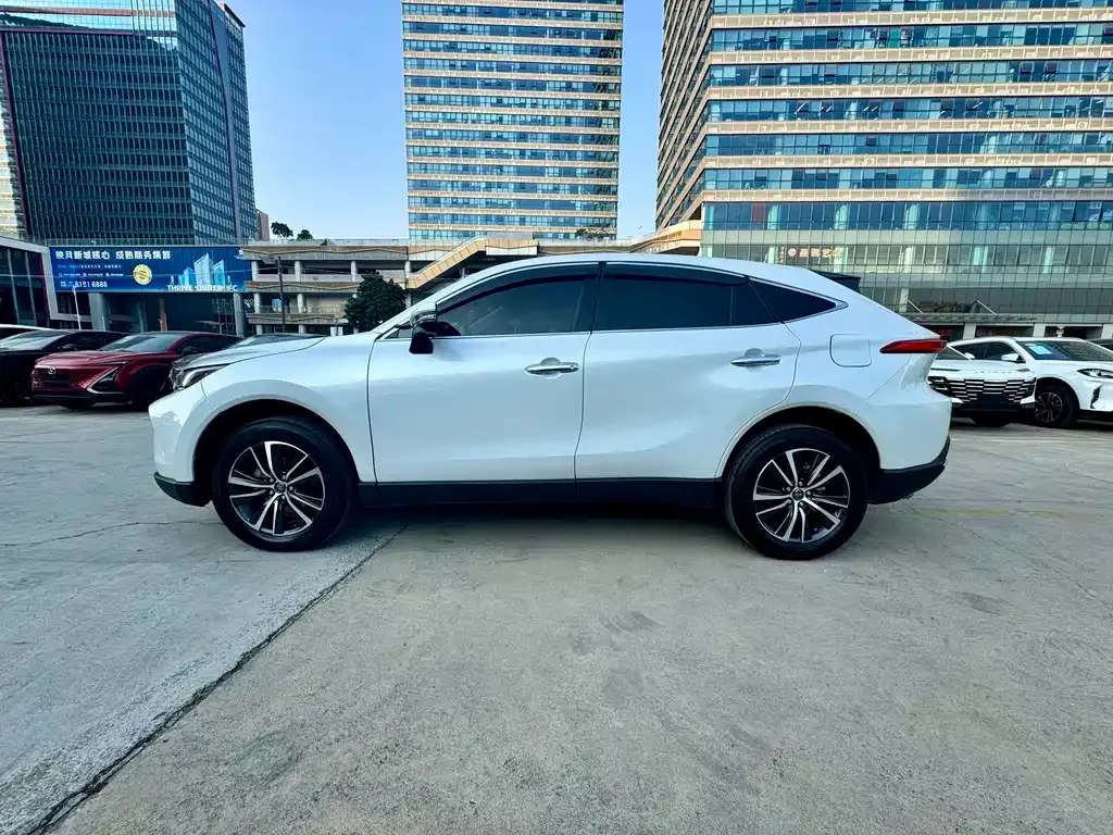 Toyota Harrier 2022 из CN, фото 5
