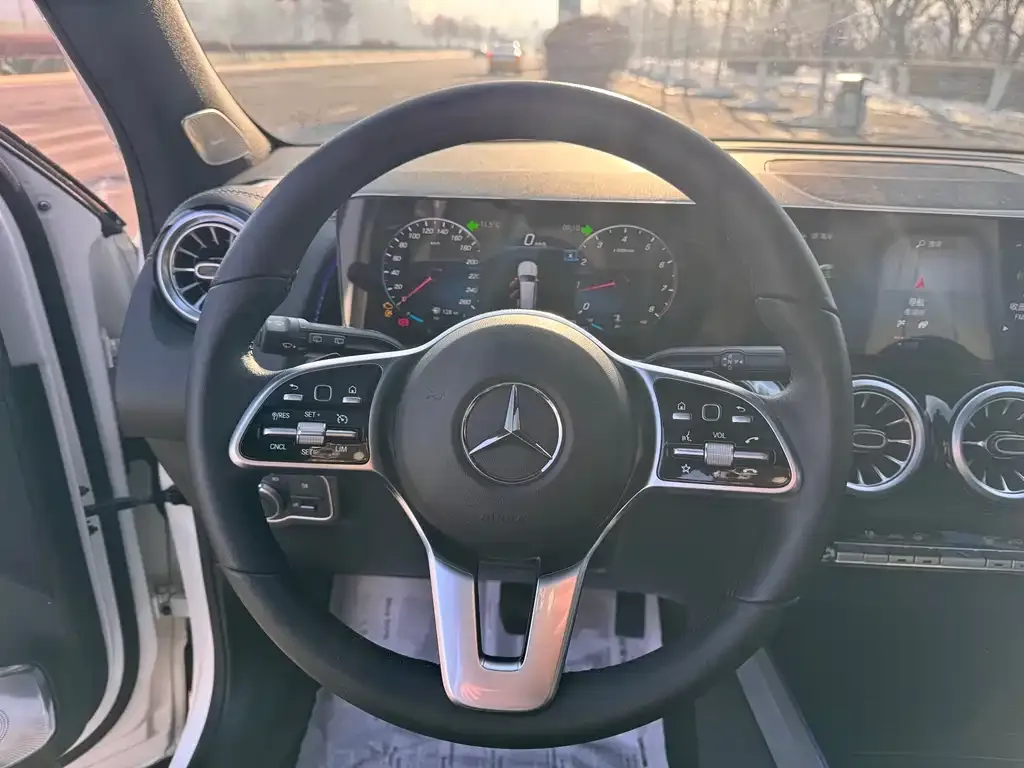 Mercedes-Benz GLB 2022 из CN, фото 2