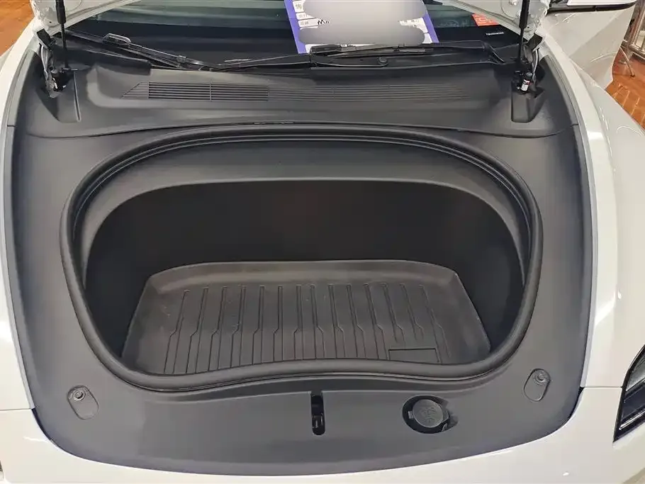 Tesla Model 3 2024 из CN, фото 3