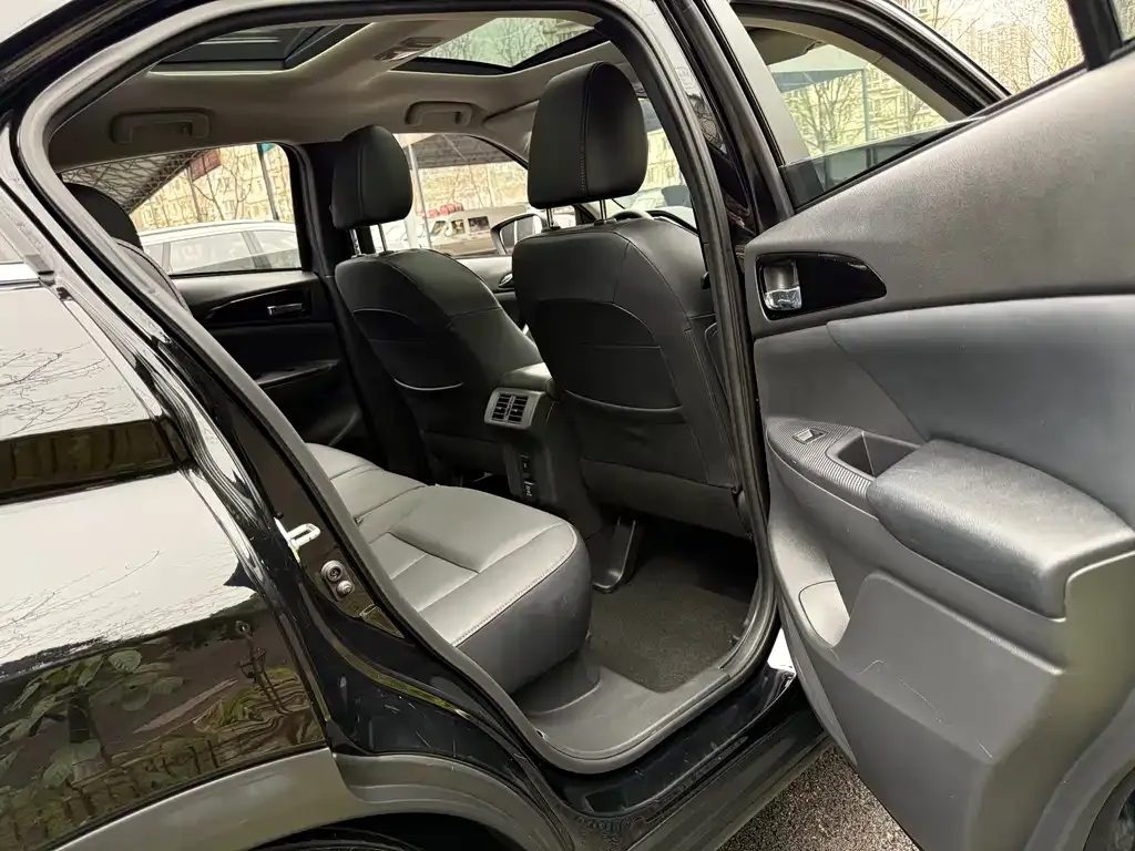 Mitsubishi Eclipse Cross 2022 из CN, фото 3