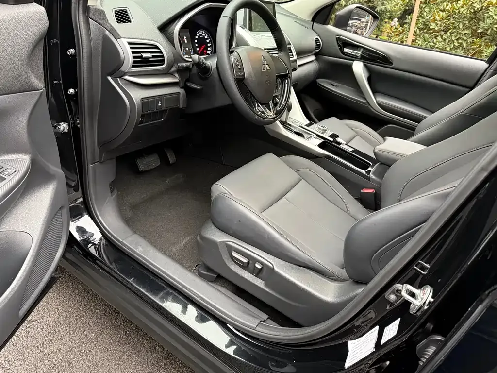 Mitsubishi Eclipse Cross 2022 из CN, фото 4