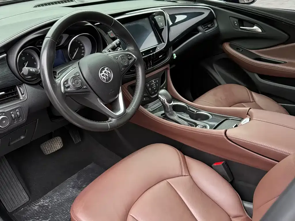 Buick Envision Plus — фото 4