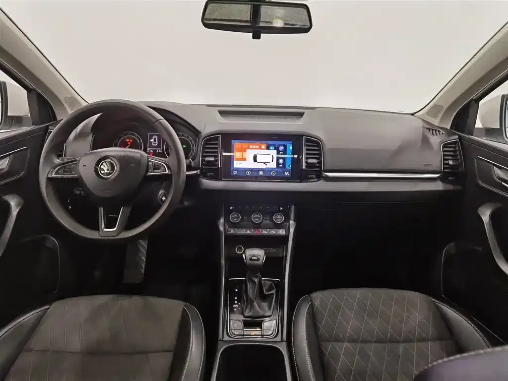 Skoda Karoq 2021 из CN, фото 3
