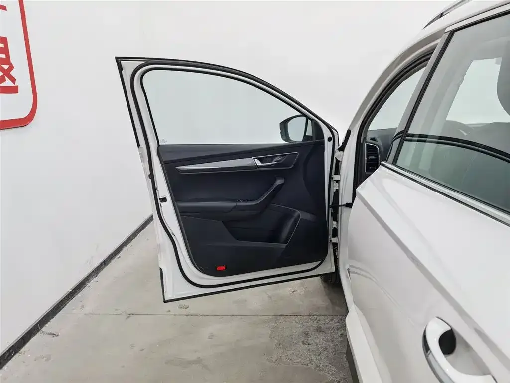 Skoda Karoq 2021 из CN, фото 4