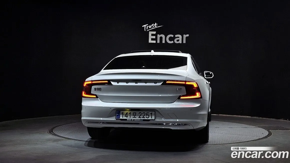 Volvo S90 2021 из KR, фото 2