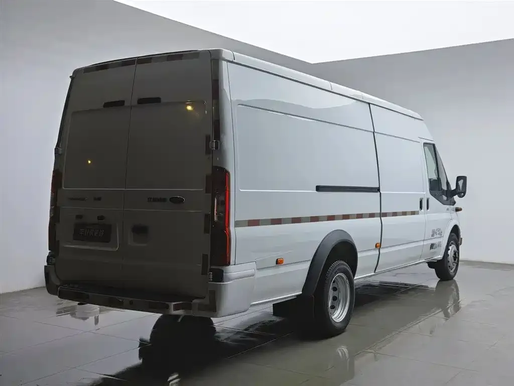 Ford Transit Custom 2022 из CN, фото 9