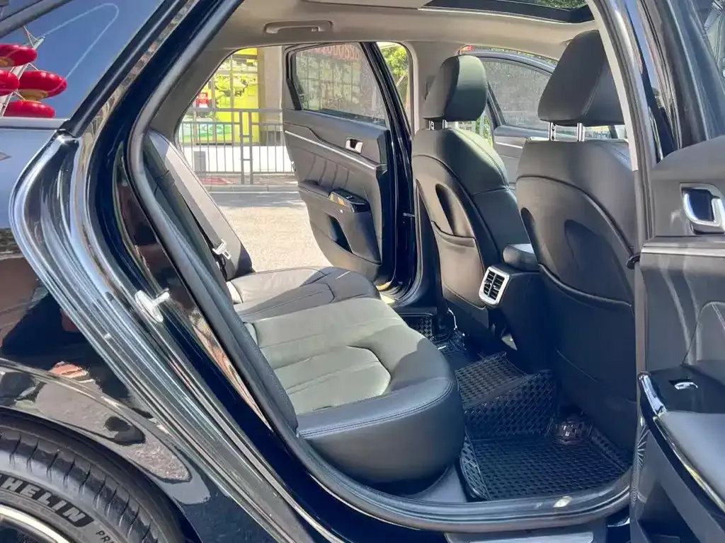 Kia K5 2022 из CN, фото 2