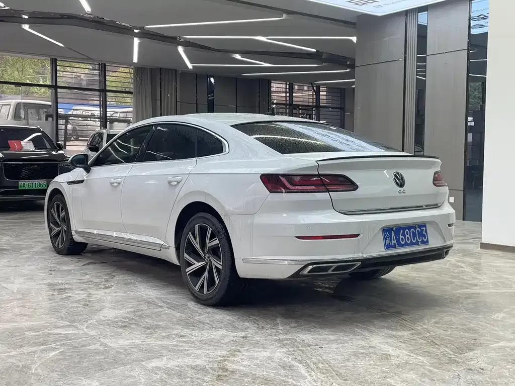 Volkswagen CC 2022 из CN, фото 10