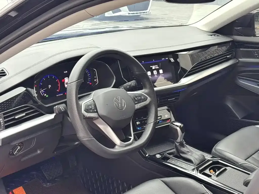 Volkswagen Passat — фото 10