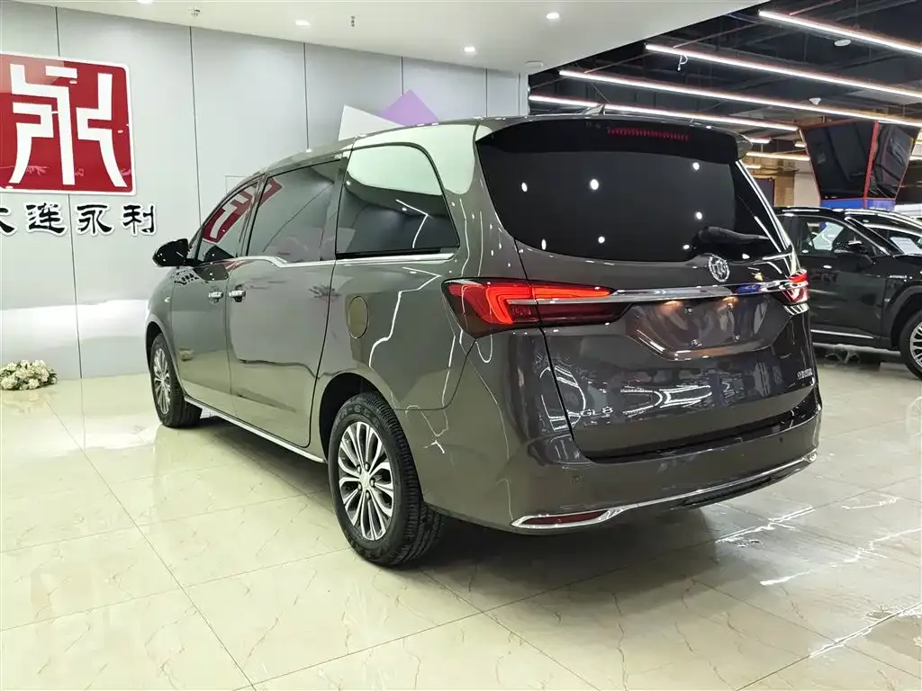 Buick GL8 2024 из CN, фото 7
