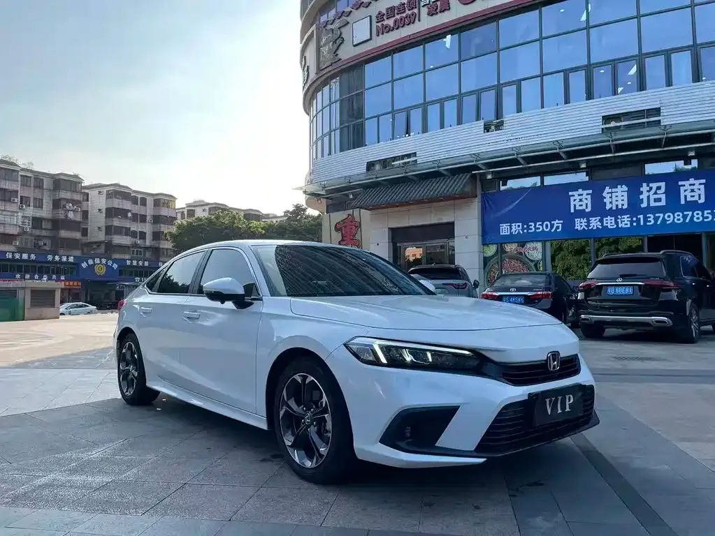 Honda Civic 2025 из CN, фото 4