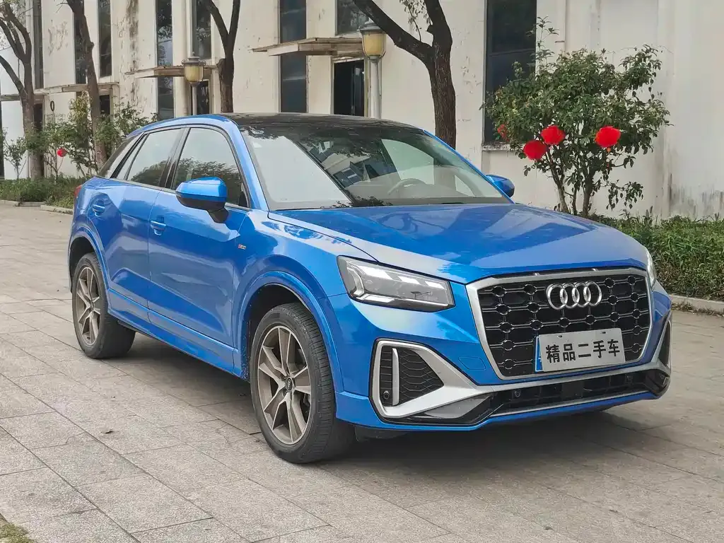 Audi Q2L 2023 из CN, фото 5